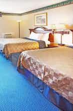 Hotel Travelodge Sunset Huntington photo 4