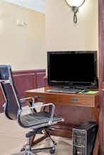 Hotel La Quinta Inn & Suites by Wyndham Houston - Magnolia photo 4