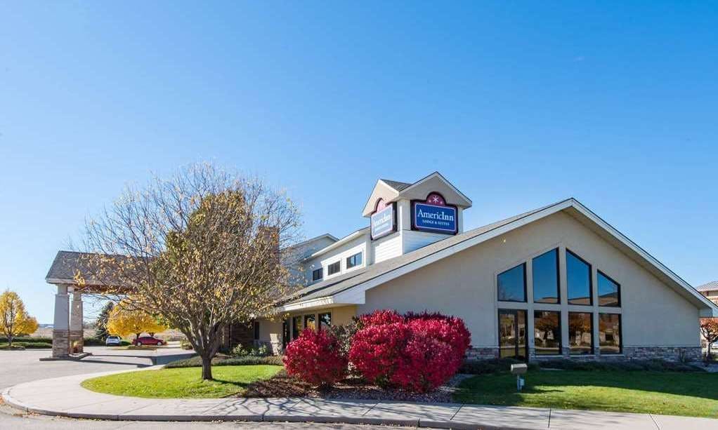 AmericInn by Wyndham Windsor Ft. Collins