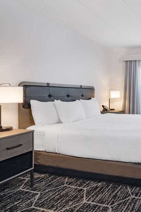 Hotel La Quinta by Wyndham Chicago O'Hare Airport photo 2