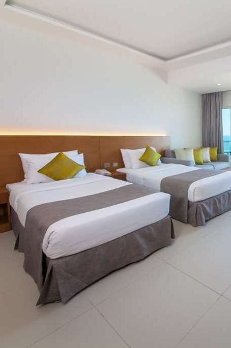 Hotel Ramada by Wyndham Beach Hotel Ajman photo 3
