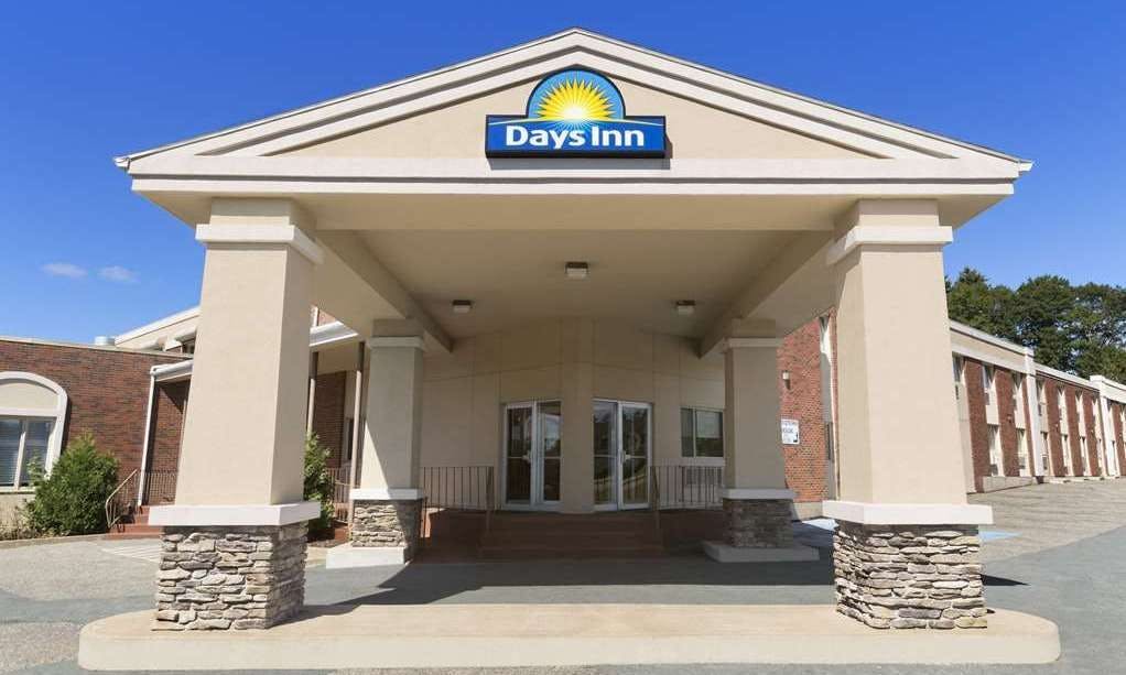 Days Inn by Wyndham Bridgewater Conference Center