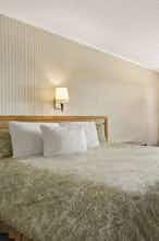 Hotel DI Conf Ctr - Bridgewater photo 5
