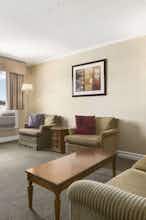 Hotel DI Conf Ctr - Bridgewater photo 4