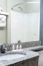 Hotel Microtel by Wyndham Greenville photo 4