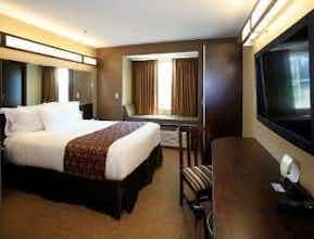 Hotel Microtel Wheeling Highlands photo 3