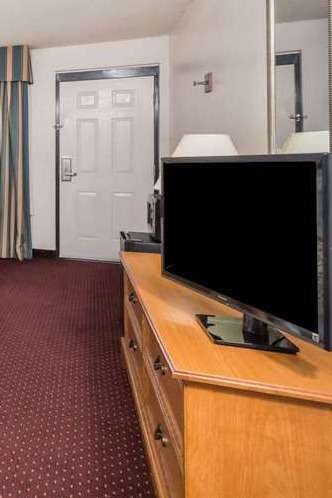 Hotel Days Inn by Wyndham Chiefland photo 3