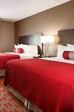 Hotel BU Brooklyn Center photo 3