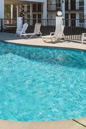 Hotel Super 8 by Wyndham Sevierville Riverside photo 5