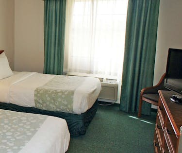 La Quinta Inn By Wyndham Norfolk Virginia Beach Norfolk Va