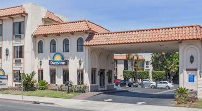 Days Inn by Wyndham Anaheim Near the Park