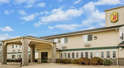 Super 8 by Wyndham Neillsville WI