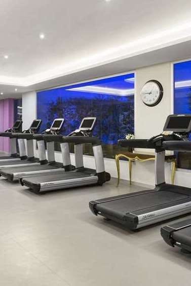 Hotel Ramada Hotel & Suites by Wyndham Istanbul Merter photo 5