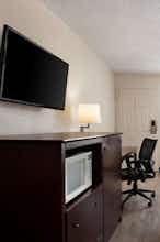 Hotel Super 8 Gulfport Airpt Biloxi photo 2