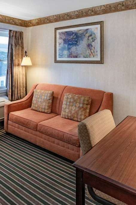 Hotel Travelodge by Wyndham Great Barrington Berkshires photo 4