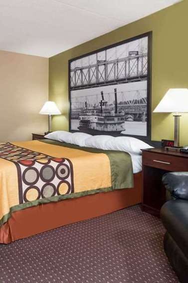 Hotel Super 8 by Wyndham Miamisburg Dayton S Area OH photo 1