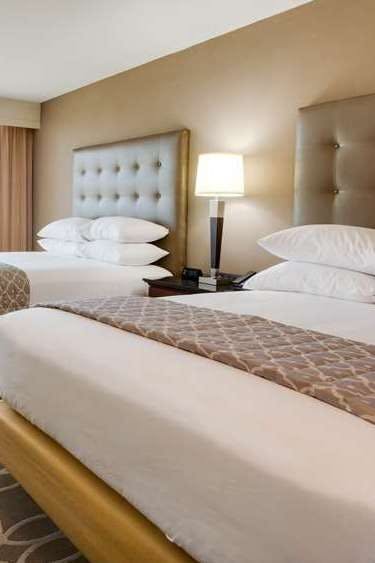 Hotel Drury Inn and Suites Dallas Frisco photo 2