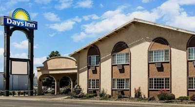 Days Inn by Wyndham Yakima