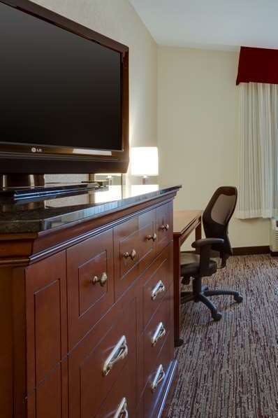 Hotel Drury Inn and Suites Baton Rouge photo 4