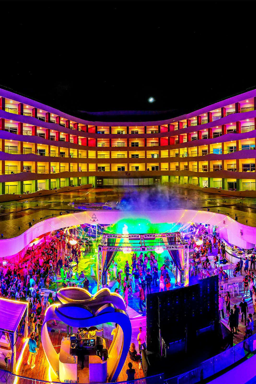 Hotel Temptation at The Tower Cancun All Inclusive - Adults Only photo 5