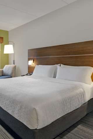 Hotel Holiday Inn Express & Suites Collingwood photo 1