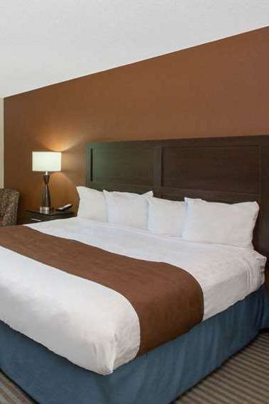 Hotel AmericInn Lincoln North photo 2