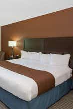 Hotel AmericInn Lincoln North photo 2