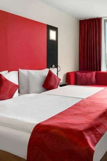 Hotel Ramada Encore by Wyndham Geneva photo 1