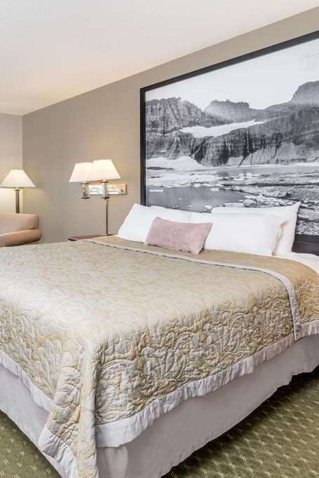 Hotel Super 8 Kalispell Glacier Pk photo 1