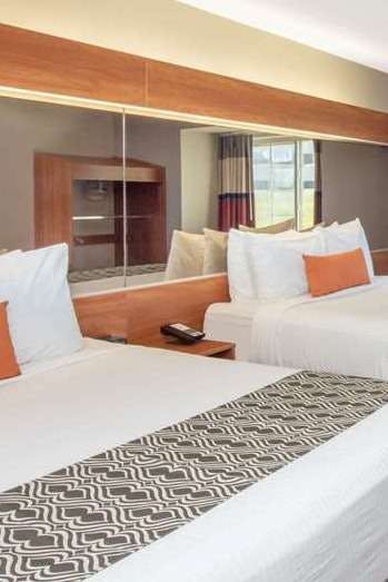 Hotel Microtel Springfield photo 2