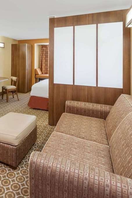 Hotel Microtel Inn & Suites by Wyndham South Bend/At Notre Dame photo 3