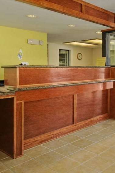 Hotel DI Ovrlnd Prk/Mtclf photo 4