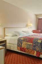 Hotel DI Ovrlnd Prk/Mtclf photo 2