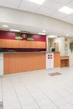Hotel Super 8 Mississauga photo 3