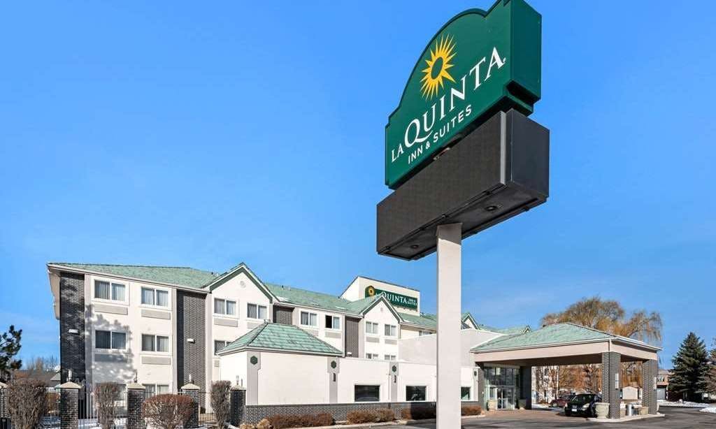 La Quinta Inn & Suites by Wyndham Logan