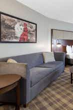 Hotel AmericInn Madison S photo 3