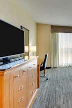 Hotel Drury Inn and Suites near Universal Orlando Resort photo 3