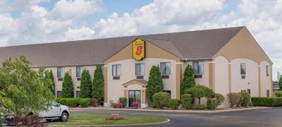 Super 8 Goshen