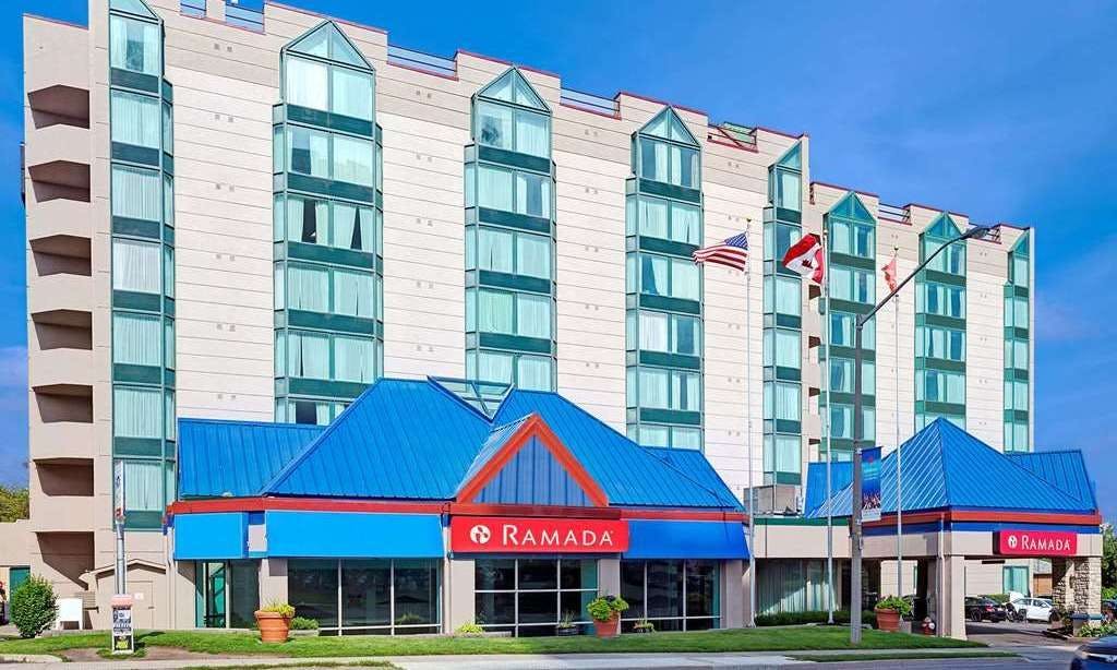 Ramada by Wyndham Niagara Falls/Fallsview
