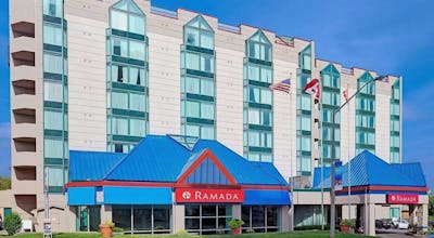 Ramada by Wyndham Niagara Falls/Fallsview