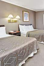 Hotel Days Inn by Wyndham West Covina photo 1
