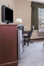 Hotel Super 8 Alvarado photo 3