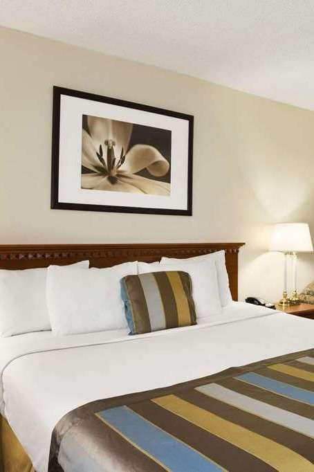 Hotel Days Inn Middletown photo 1