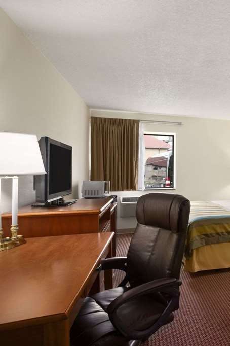 Hotel Days Inn Middletown photo 2