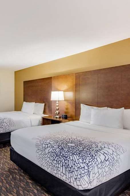 Hotel La Quinta Inn & Suites by Wyndham Oakland - Hayward photo 4