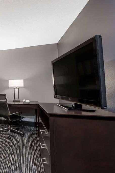 Hotel Hawthorn Extended Stay by Wyndham Columbus West photo 5