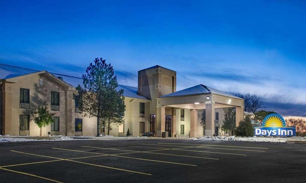 Days Inn and Suites Cuba