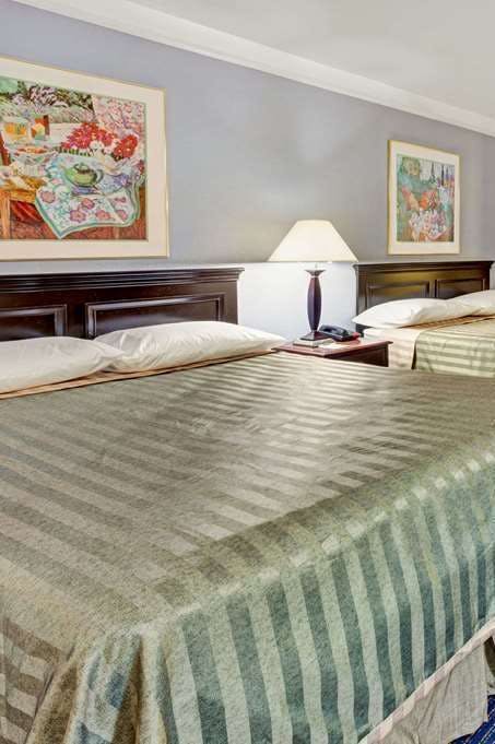 Hotel Travelodge by Wyndham North Richland Hills/Dallas/Ft Worth photo 3