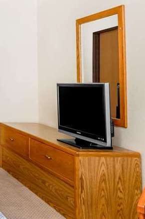 Hotel Days Inn by Wyndham Iron Mountain photo 3