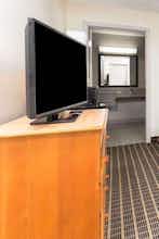 Hotel Days Inn Forest photo 3